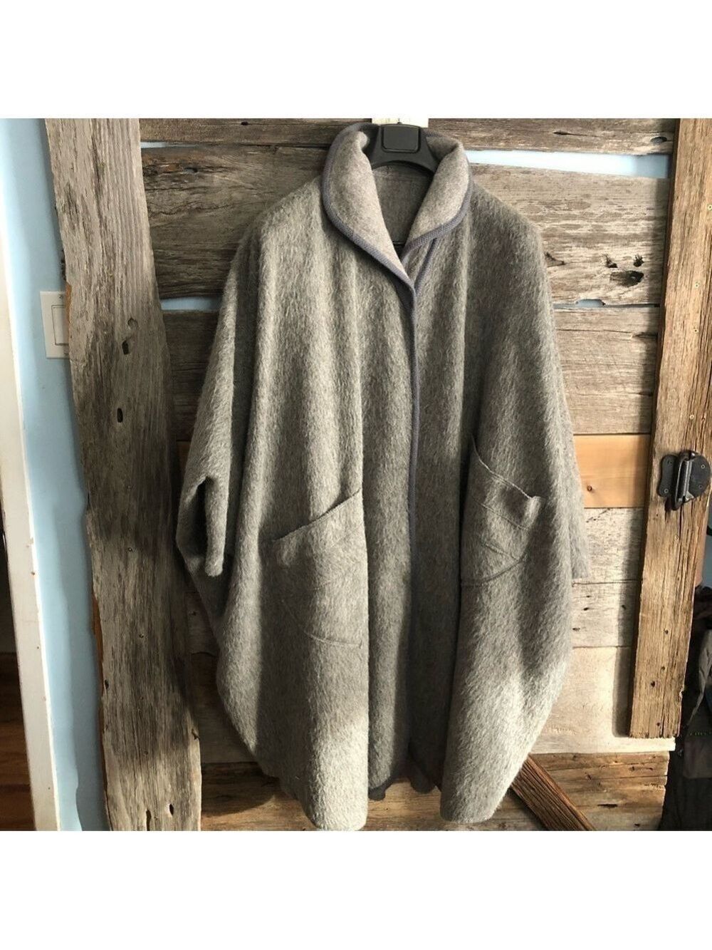 VINTAGE handmade grey wool cape plus size
